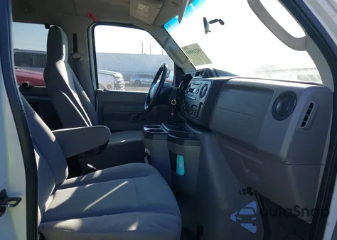 2011 Ford E-350 Super Duty Xlt z USA, uszkodzony, nr VIN 1FBNE3BL9BDA53490